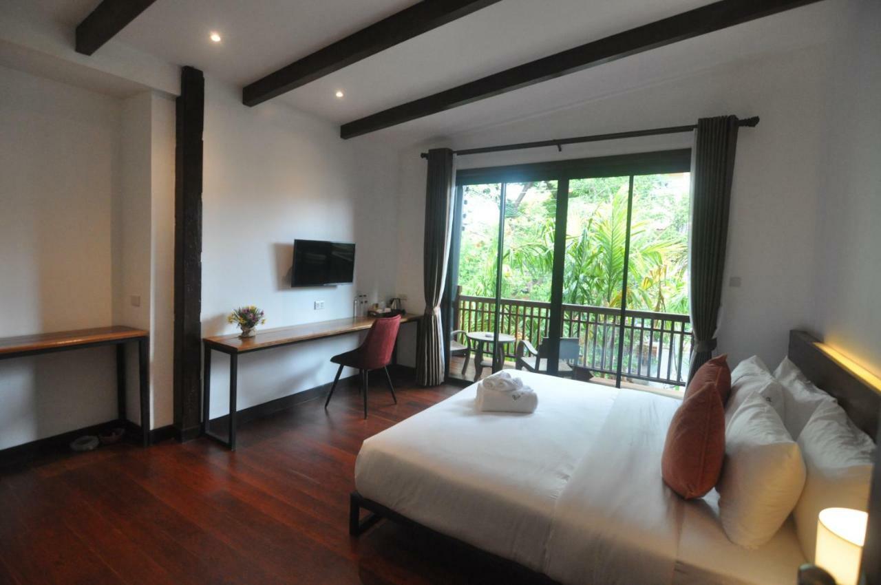 The Eight Ratvithi House Hotel Chiang Mai Exterior photo
